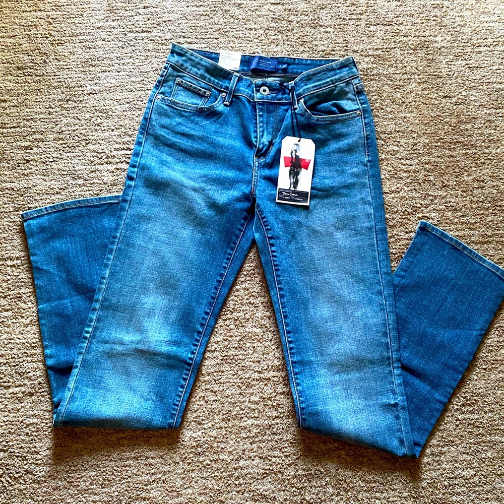 Levi’s San Francisco Edition Demi Curve 4/27